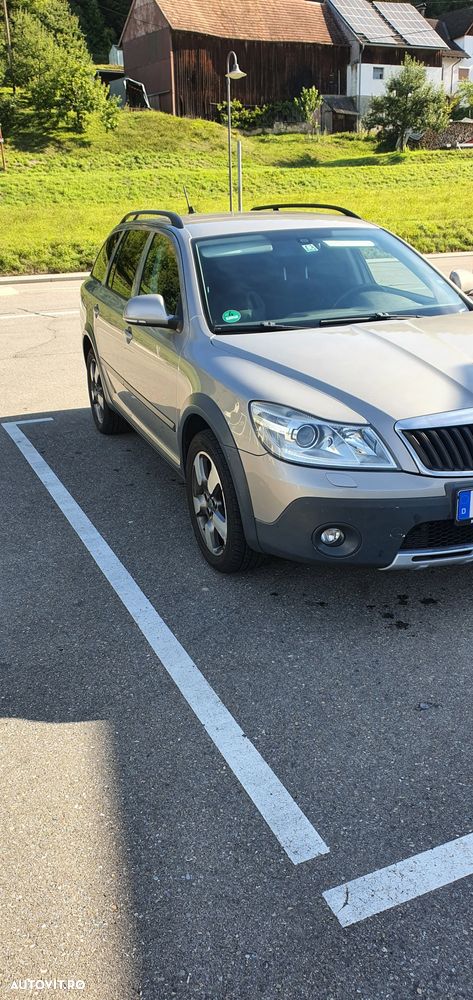 Skoda Octavia Combi 2.0 TDI DPF Ambient 4x4 - 3