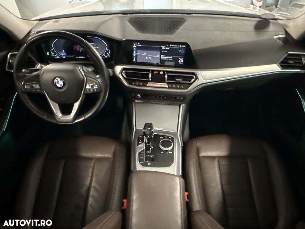 BMW Seria 3 330i Aut. Edition Luxury Line Purity - 13
