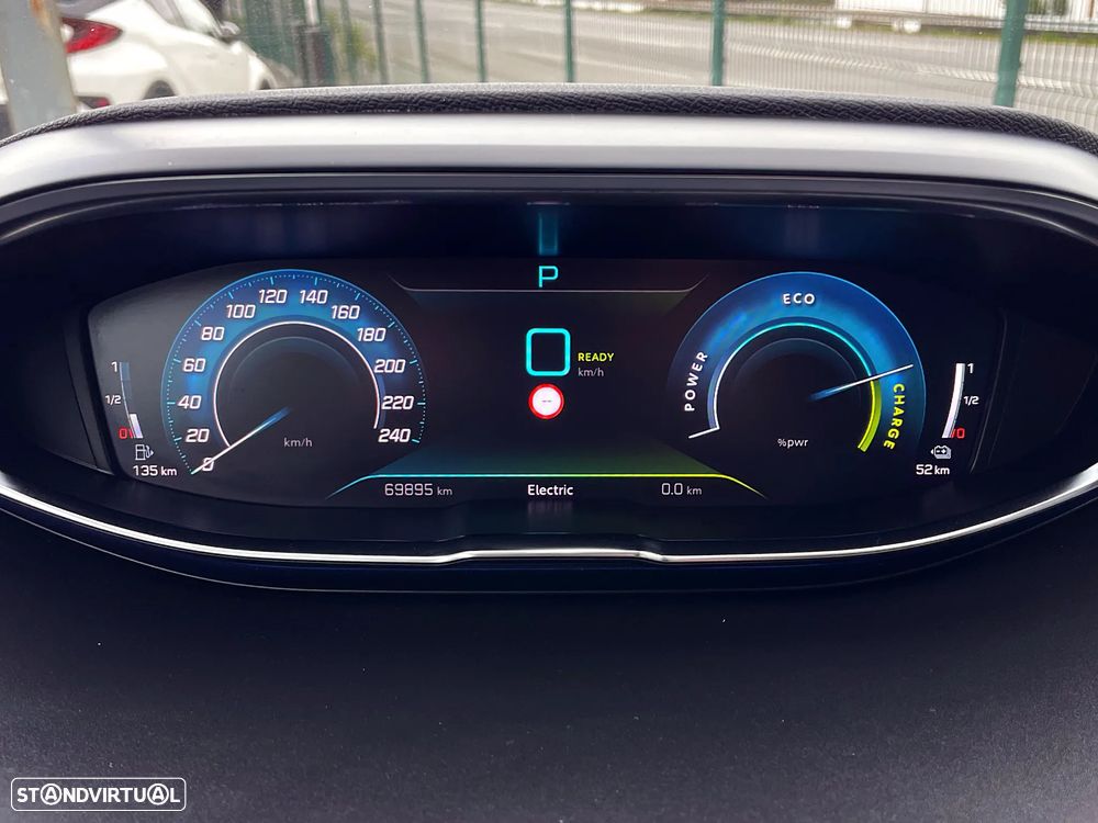 Peugeot 3008 225 e-EAT8 Allure Pack - 37