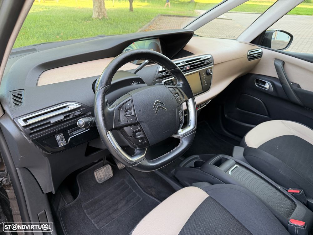 Citroën C4 Grand Picasso 1.6 e-HDi Collection ETG6 J17 - 14
