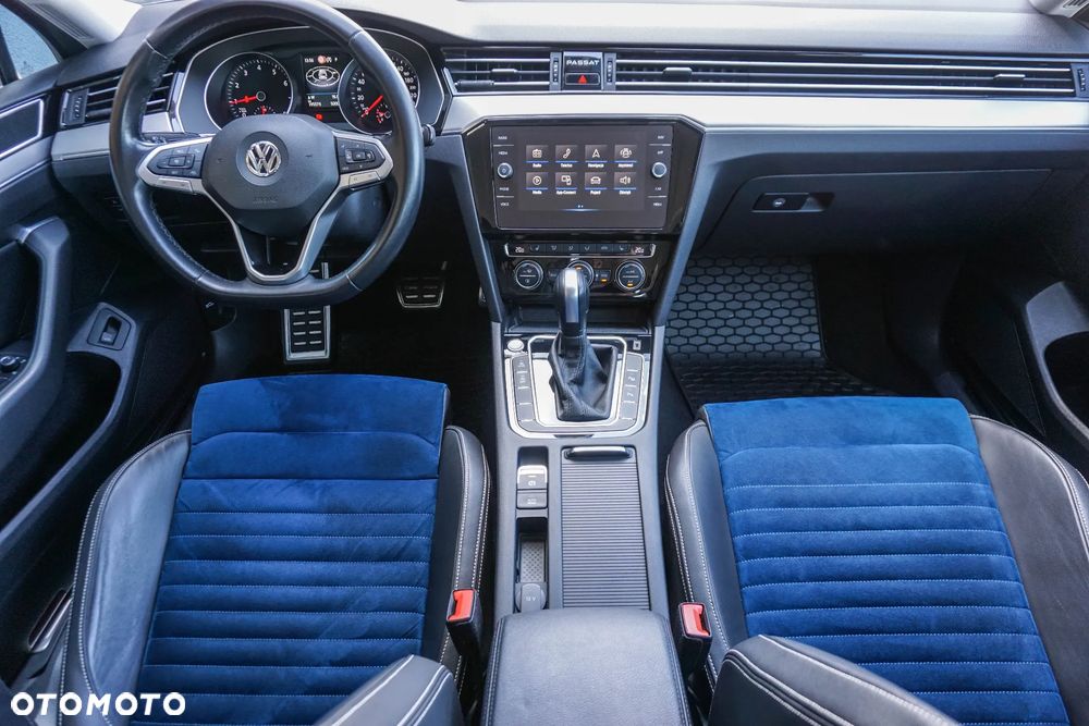 Volkswagen Passat 1.5 TSI EVO Elegance DSG - 37