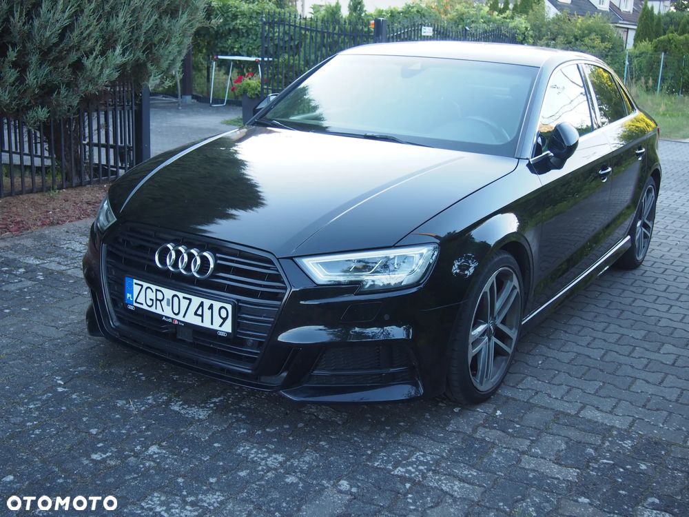 Audi A3 Limousine 1.4 TFSI cylinder on demand ultra Str S line Sportpaket - 1