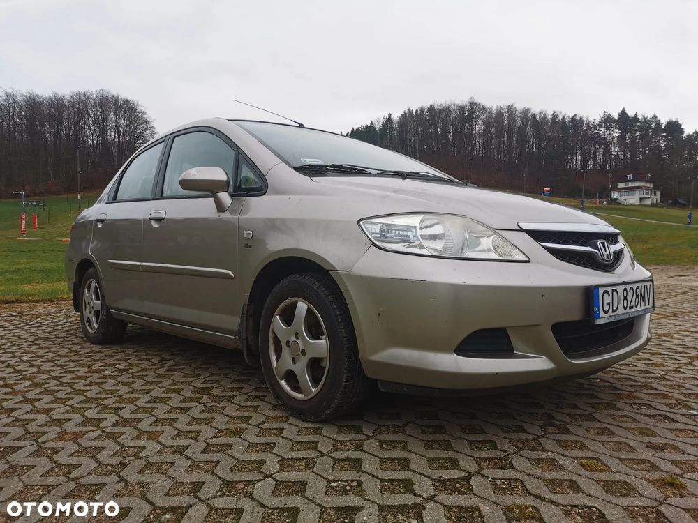 Honda City 1.4 Comfort - 2