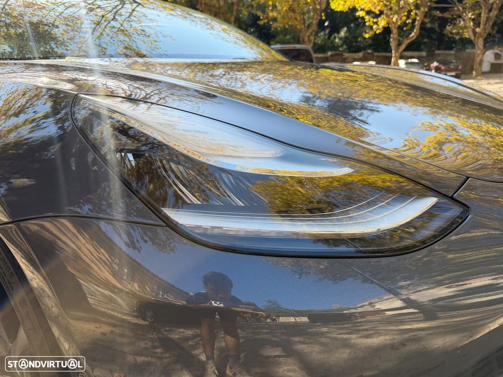 Tesla Model 3 2020 photo 4