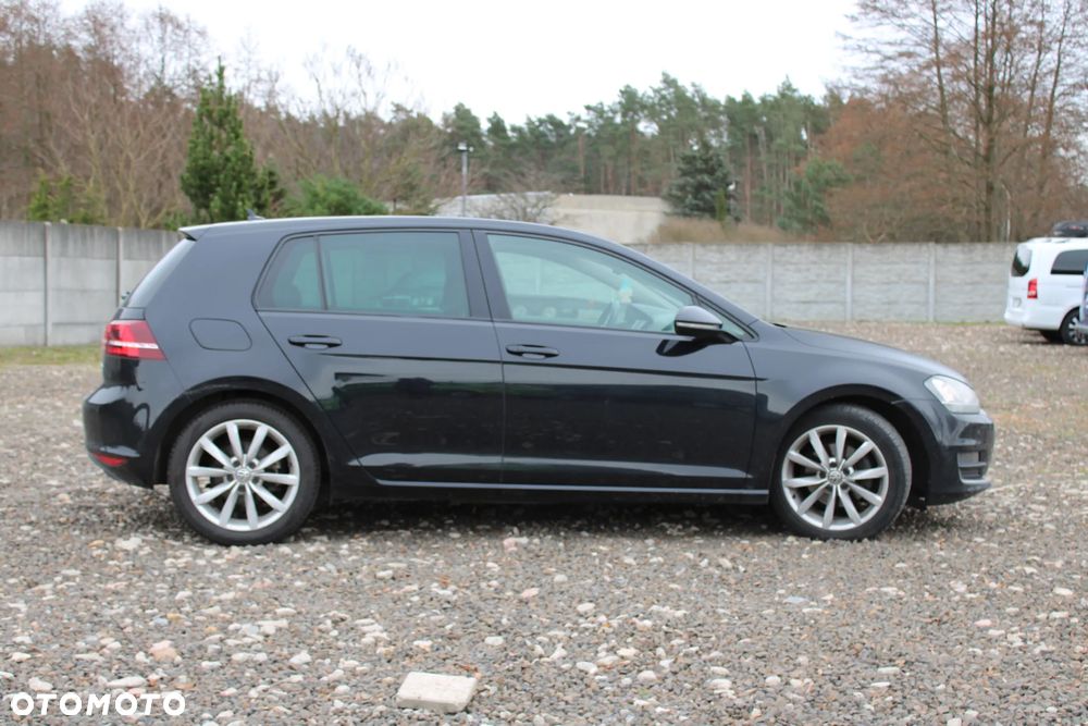 Volkswagen Golf 2.0 BlueTDI Highline - 13