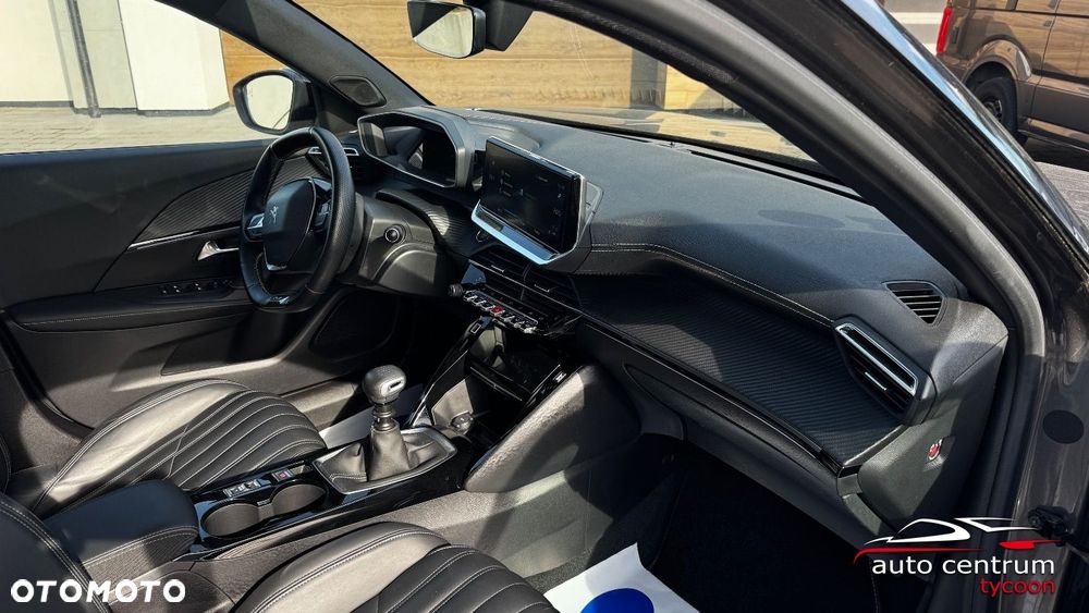 Peugeot 2008 - 17