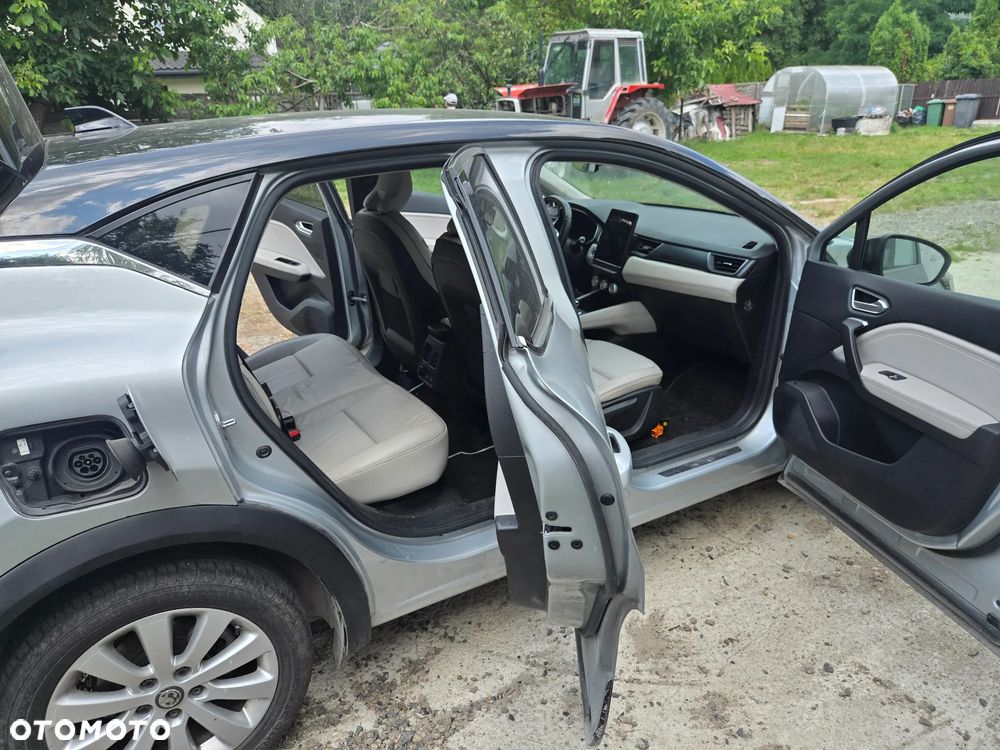 Renault Captur E-TECH 160 INTENS - 3
