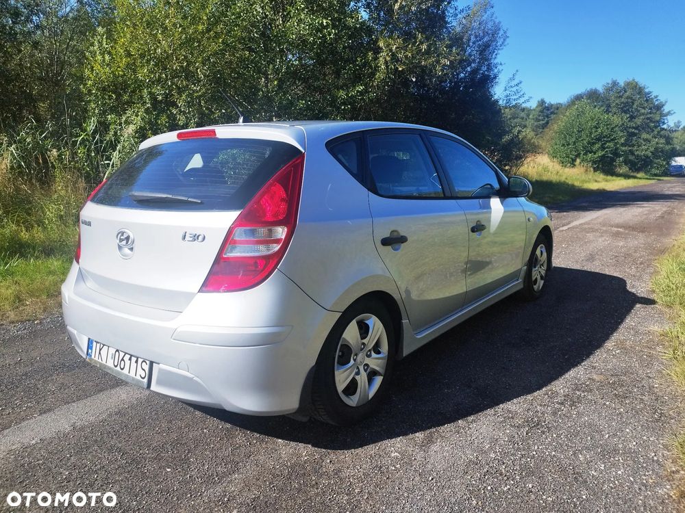 Hyundai i30 1.4 Classic - 4