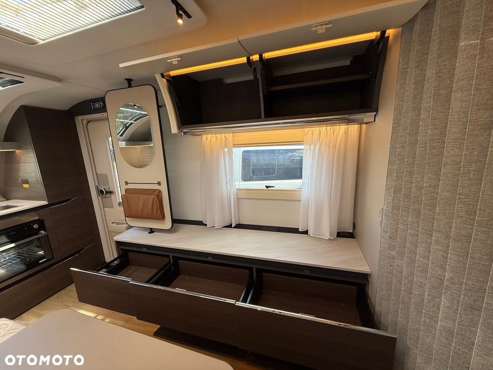 Adria Alpina 663 HT - 23