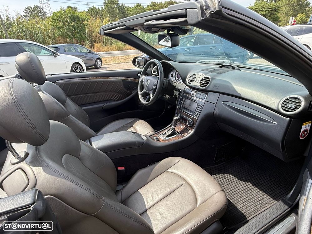 Mercedes-Benz CLK 200 K Avantgarde Aut. - 4