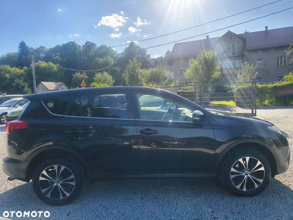 Toyota RAV4 2.2 D-4D 4x4 Automatik Edition - 4