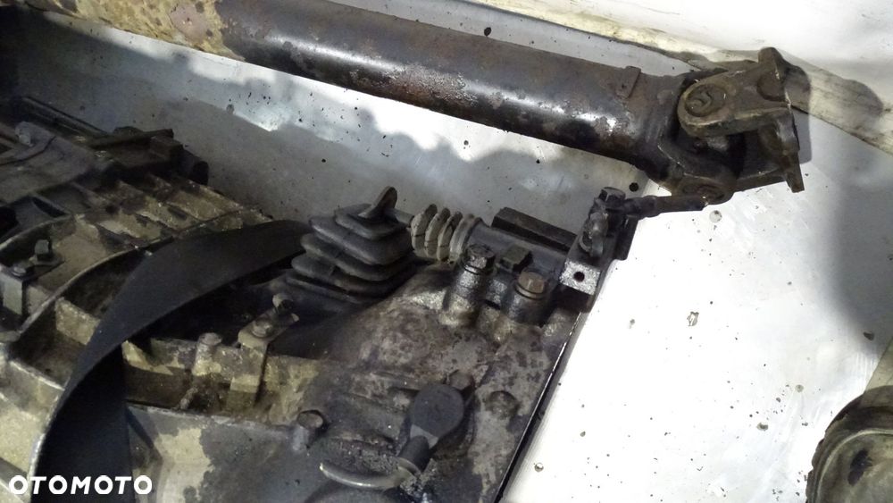 SKRZYNIA BIEGÓW M2E 43000-49532 HYUNDAI TERRACAN 2.9CRDI - 8