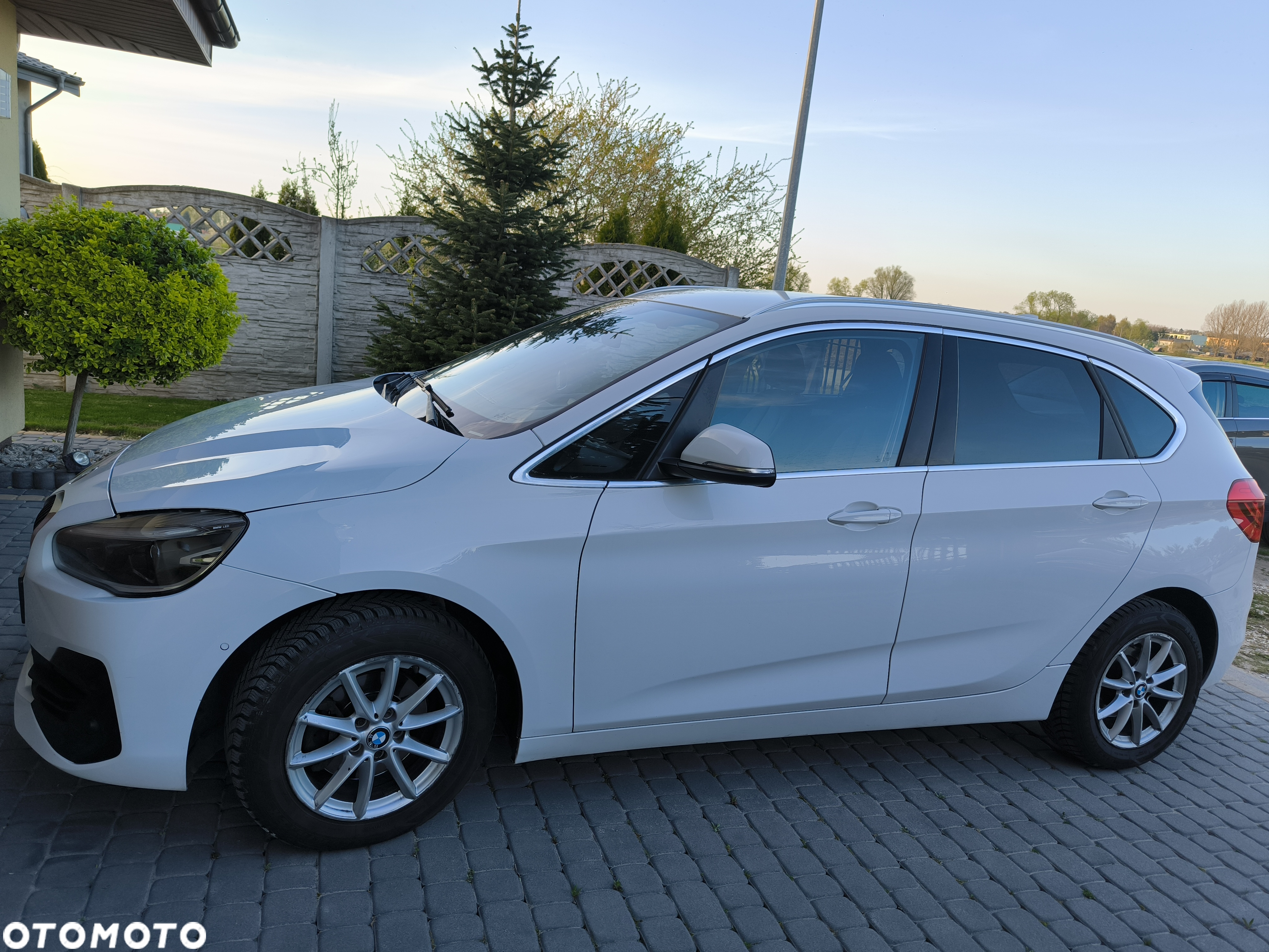 BMW Seria 2 216d - 2