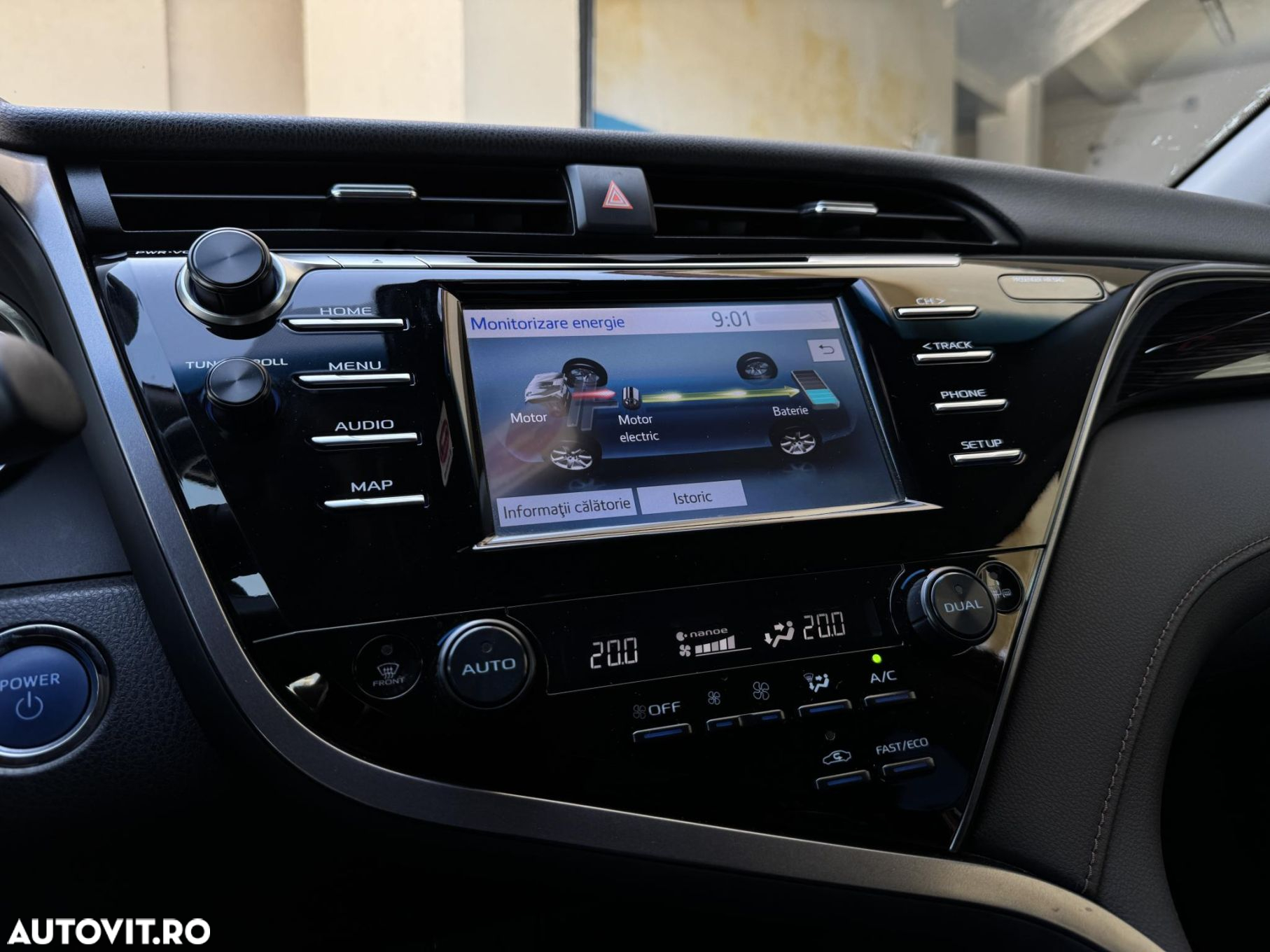 Toyota Camry - 13