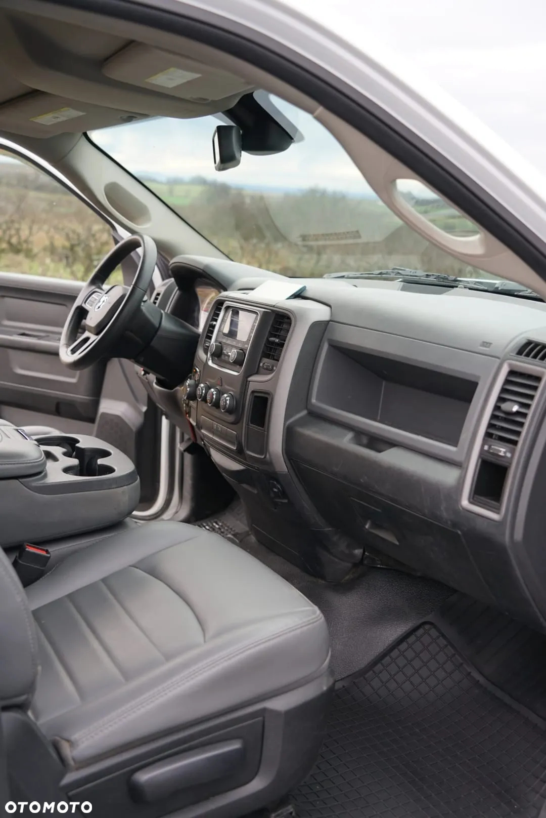 RAM 1500 - 14