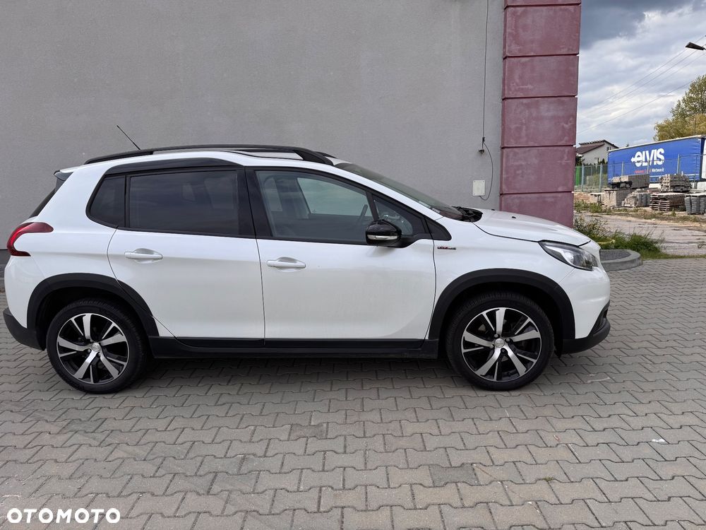 Peugeot 2008 2018 photo 3
