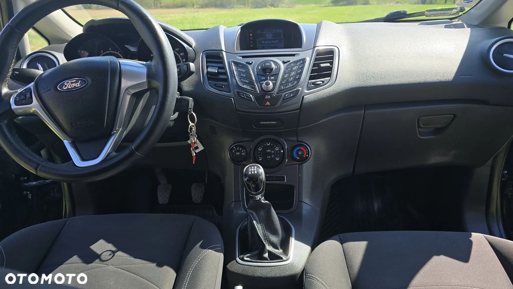 Ford Fiesta - 19