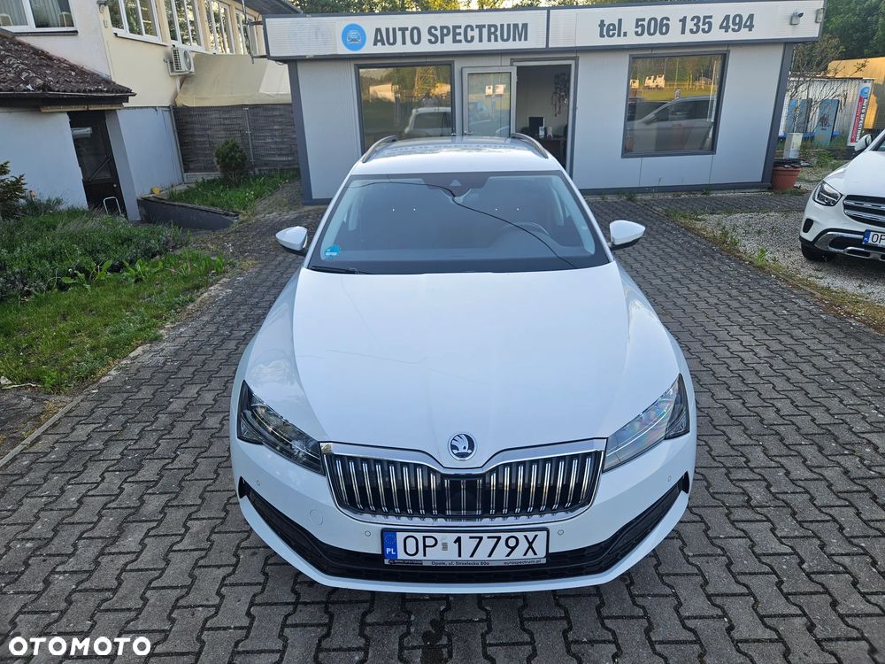 Skoda Superb 2.0 TDI DSG Ambition - 2