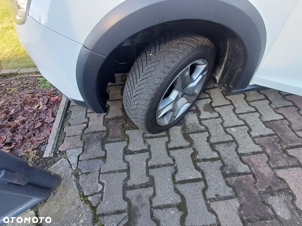 Dacia Sandero Stepway - 8