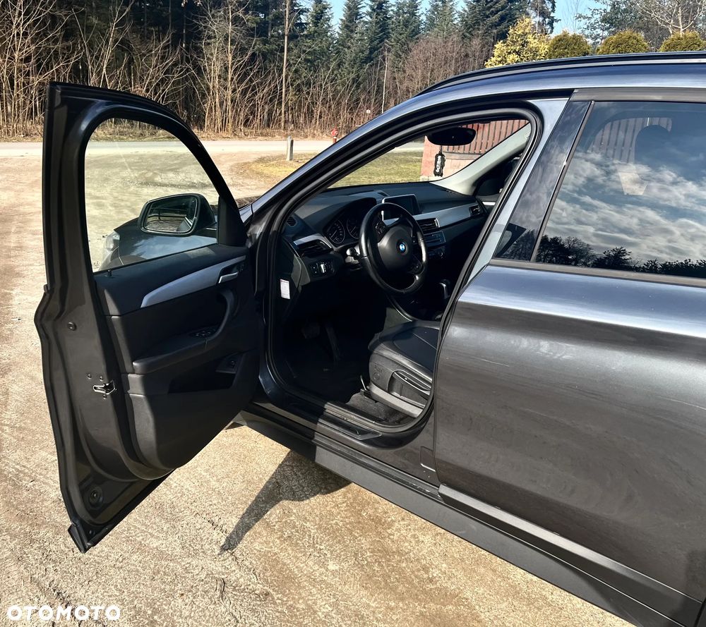 BMW X1 sDrive18d - 15