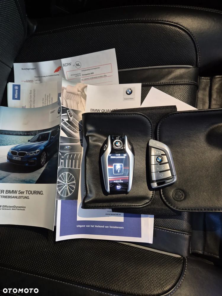 BMW Seria 5 520d Touring Luxury Line - 40