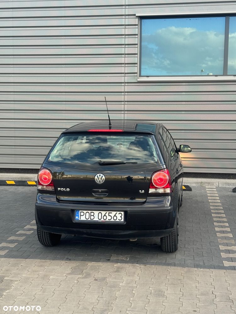 Volkswagen Polo 1.4 16V Sportline - 6