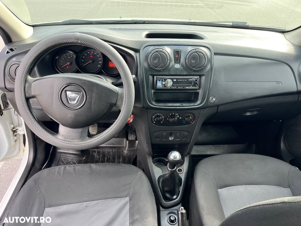 Dacia Logan - 7