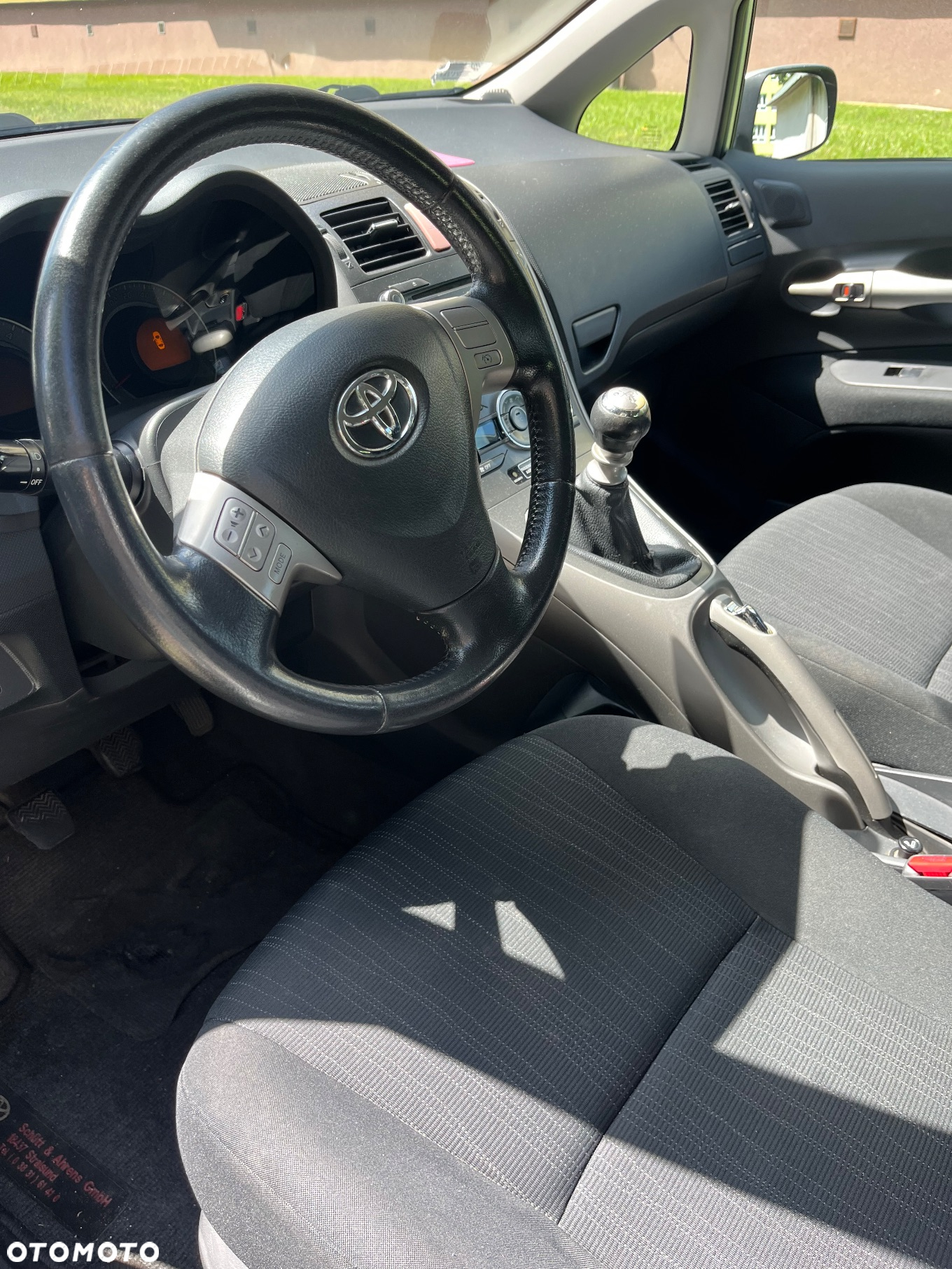 Toyota Auris - 4