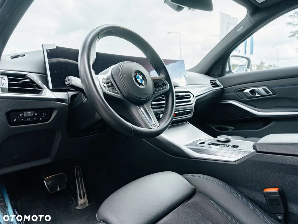 BMW Seria 3 320d xDrive M Sport - 5