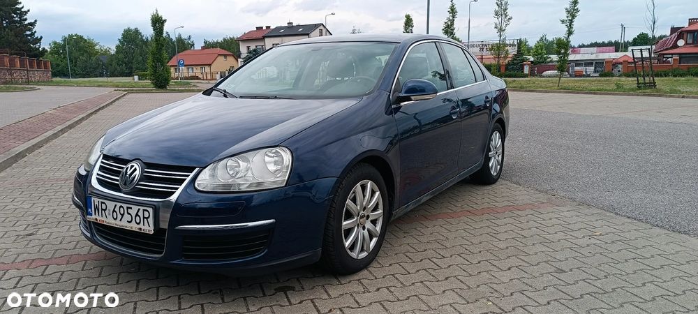Volkswagen Jetta 1.9 TDI Comfortline - 7