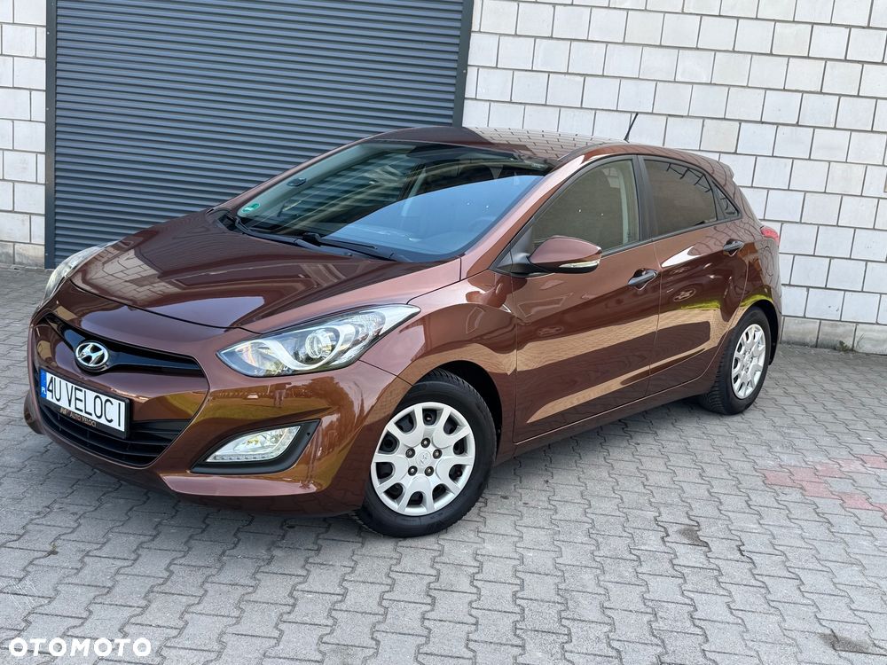 Hyundai i30 i30cw 1.4 Intro Edition - 12