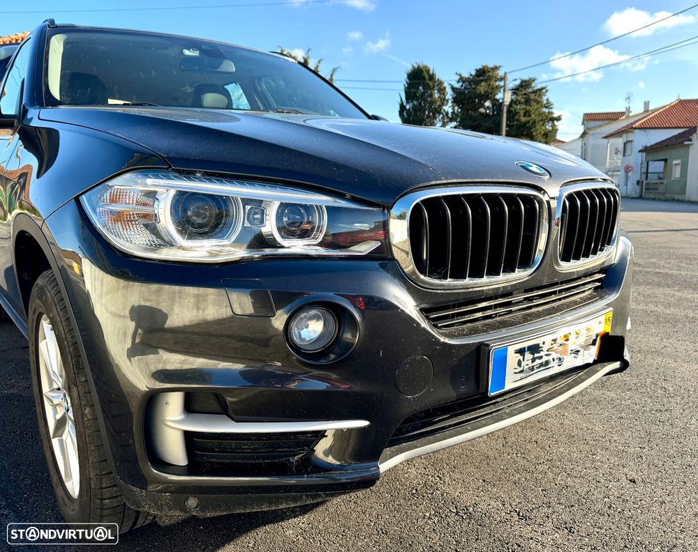BMW X5 25 d sDrive Comfort 7L - 1