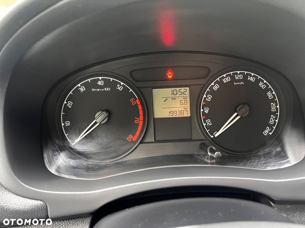 Skoda Fabia 1.4 16V Classic - 10