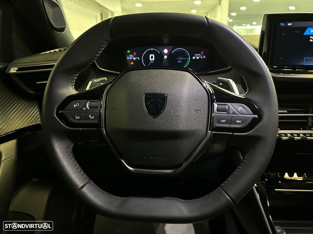 Peugeot 2008 1.2 Hybrid Allure e-DCS6 - 22