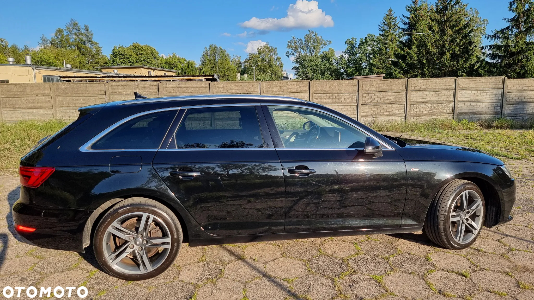 Audi A4 Avant 2.0 TDI DPF Attraction - 9