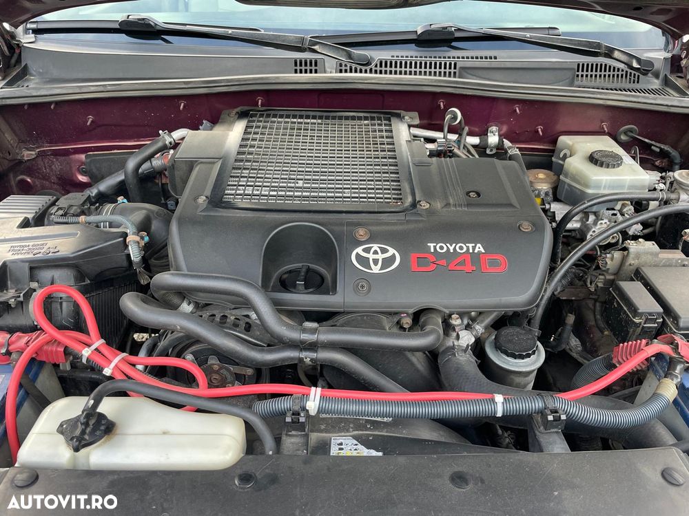 Toyota Land Cruiser 3.0 TD-4D Aut VX - 2