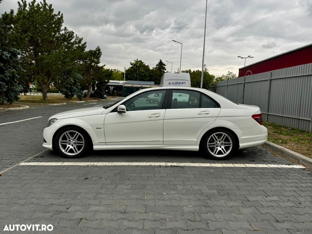 Mercedes-Benz C - 4