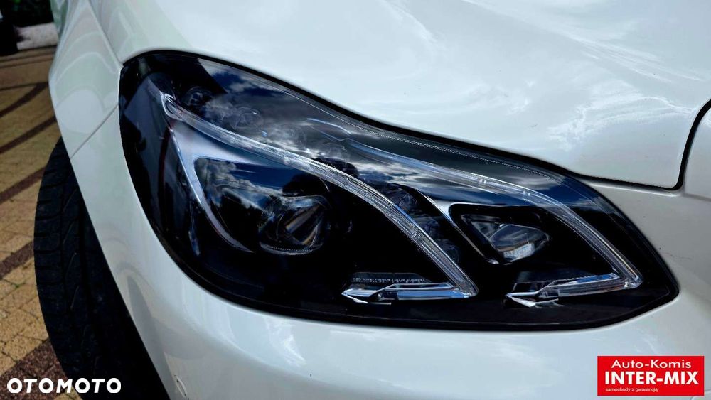 Mercedes-Benz Klasa E - 12