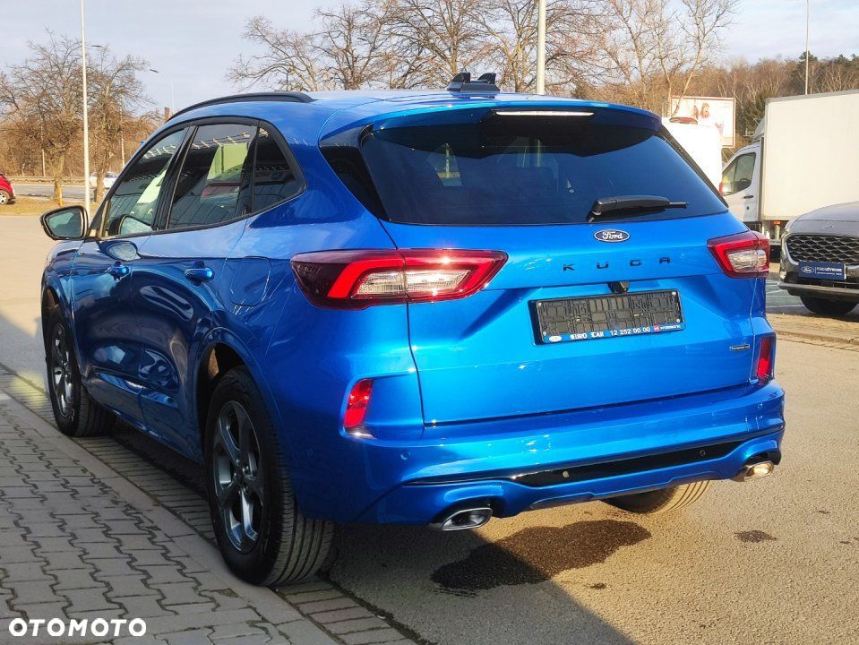 Ford Kuga - 4
