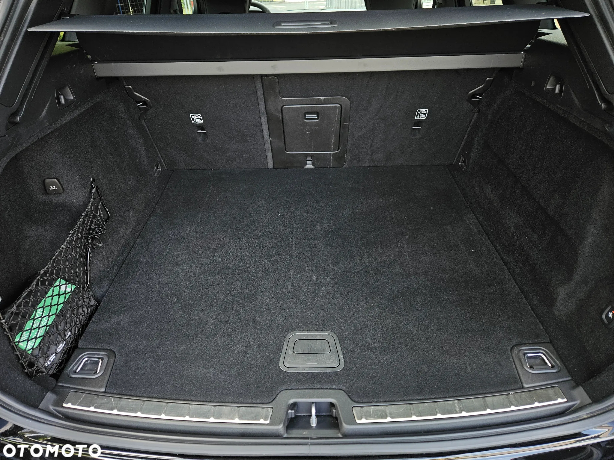 Volvo XC 60 B4 D AWD Plus Dark - 31