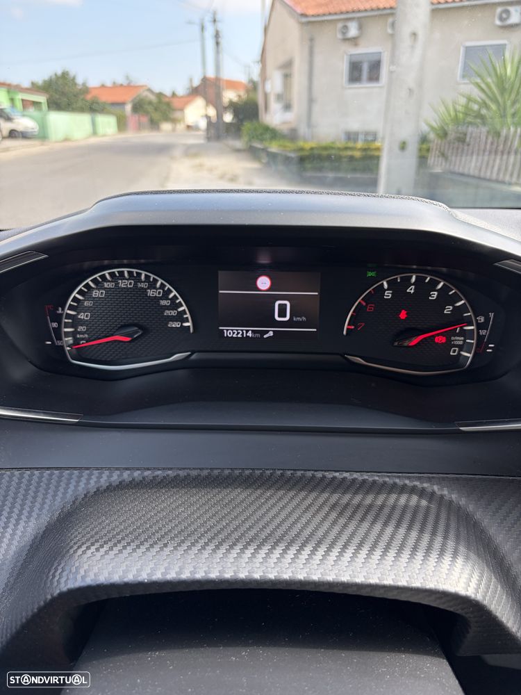 Peugeot 208 1.2 PureTech Active Pack - 12