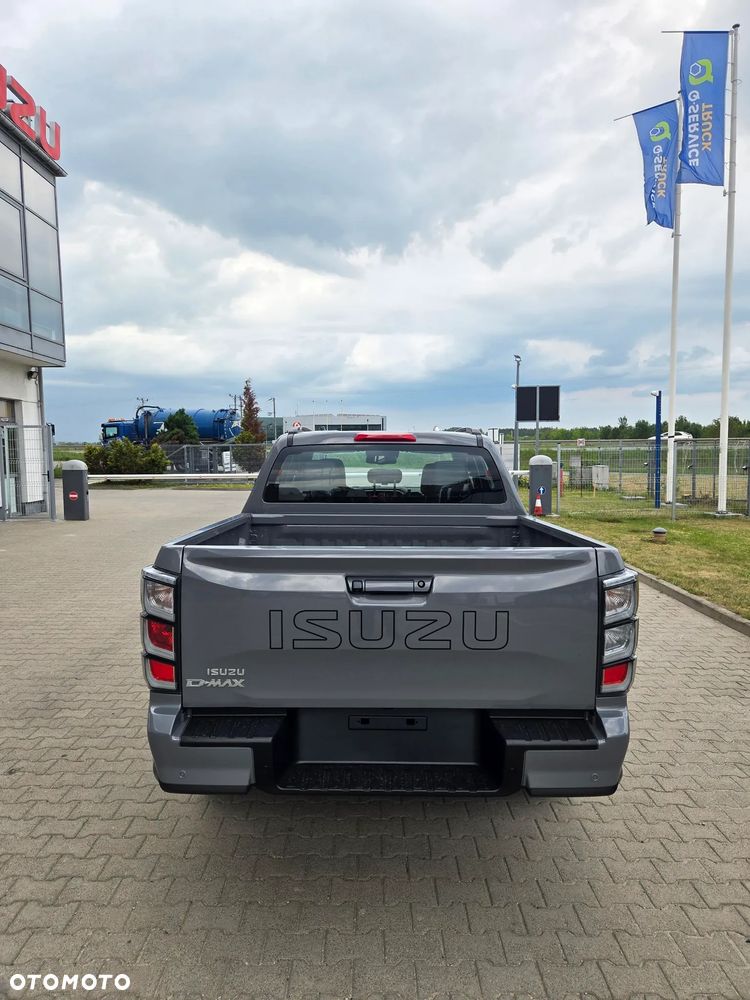 Isuzu D-Max 1.9 EC LSE - 4