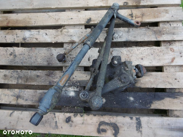 PRZEKŁADNIA KIEROWNICZA MERCEDES 124 2.5D