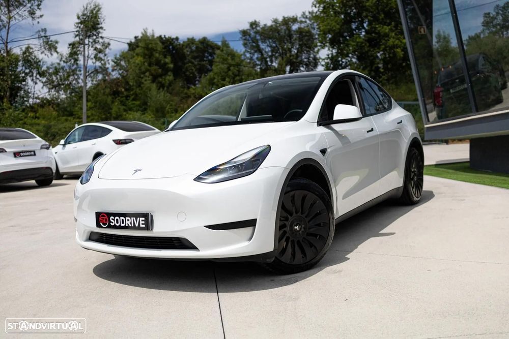 Tesla Model Y Standard - 5