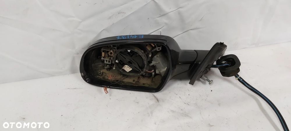 .  LUSTERKO ELEKTRYCZNE AUDI A4 B8 LIFT LEWE 8PIN ( 6+2) LY9B CZARNY !SZKŁO DO WYMIANY ! !MIGACZ W CZARNYM PLASTIKU! !2 KOSTKI! - 3