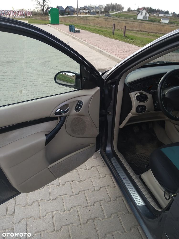 Ford Focus TDCi Ghia - 10