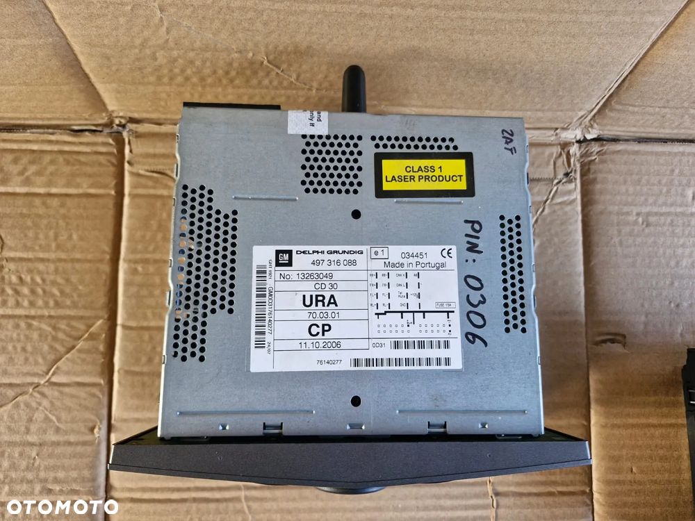 Radio CD30 wyświetlacz opel Astra H III Zafira B PIN - 2