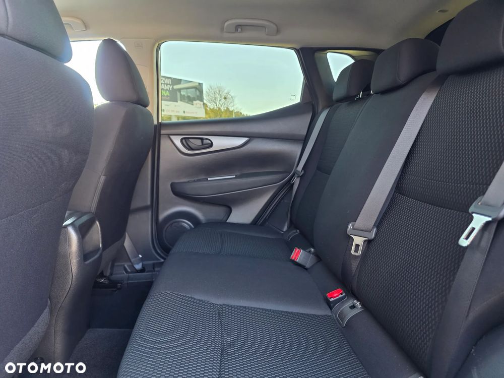 Nissan Qashqai 1.5 dCi N-Connecta - 25