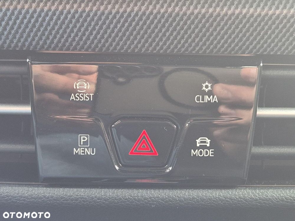Volkswagen Golf - 28