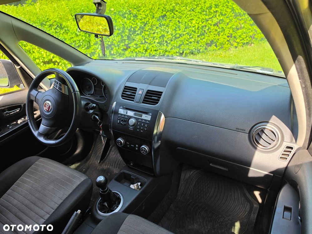 Fiat Sedici - 8